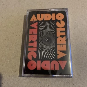 ELBOW 'AUDIO VERTIGO' STILL SEALED UK POLYDOR CASSETTE - Picture 1 of 3