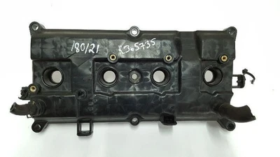 Cubierta de válvula de motor 1,8 L OEM 2012 Nissan Versa Hatchback  Foto 1 de 4