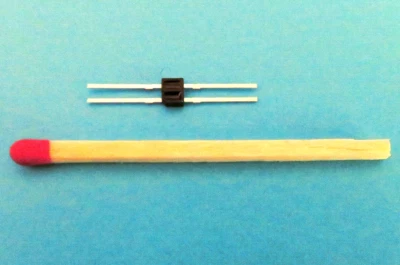 5x Kodenshi SG-105 Typ D Reflexlichtschranke Miniatur Fototransistor Lichtsensor - Bild 1 von 4