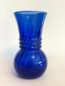 Vintage Anchor Hocking blaue Vase 6,5 cm hoch - Bild 1 von 8