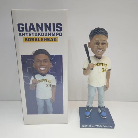 Giannis Antetokoumpo Milwaukee Brewers, Bucks Bobblehead Figurine 2022 SGA BDA Cover