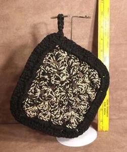 Small Potholder Handmade Crotchet Pot Holder/Trivet - Picture 1 of 2
