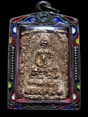 罕见 Somdej Phra That Phanom Circa 1868 (BE2411) 泰国佛护身符护身符 — 第 1/4 张图片