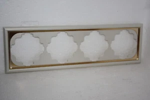 Gira S-Classic 4-fach Rahmen in perlmutt weiß mit vergoldeter Zierkante - Bild 1 von 1