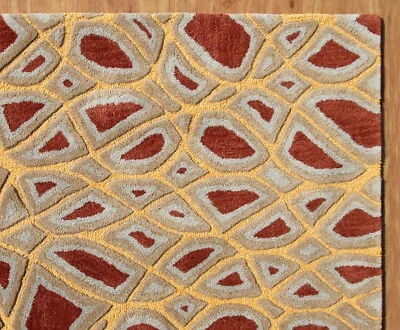 Alfombra alfombra moderna abstracta dorada oxidada alta-baja acolchada a mano 100 % lana suave. Foto 1 de 4