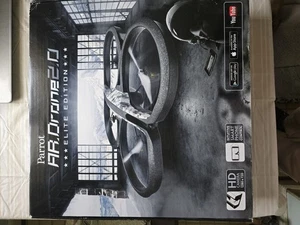 Parrot AR Drone 2.0 Elite Edition. HD Camera. Smart Phone Ctrl. (Read descript) - Picture 1 of 2