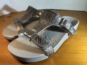 Vionic Ellie Silver Metallic Sandals Women Sz 7 (Wide) Orthotic Strappy Platform - Picture 1 of 9