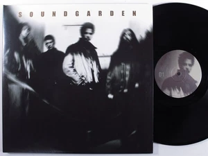 SOUNDGARDEN A-Sides A&M/UME 2XLP VG+ 180g 2018 reissue gatefold with inserts a - Picture 1 of 3