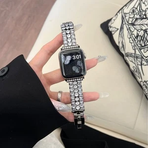 Correa de moda con pavé completo de diamantes de metal para Apple Watch S9/8/7/6/5 - Imagen 1 de 16