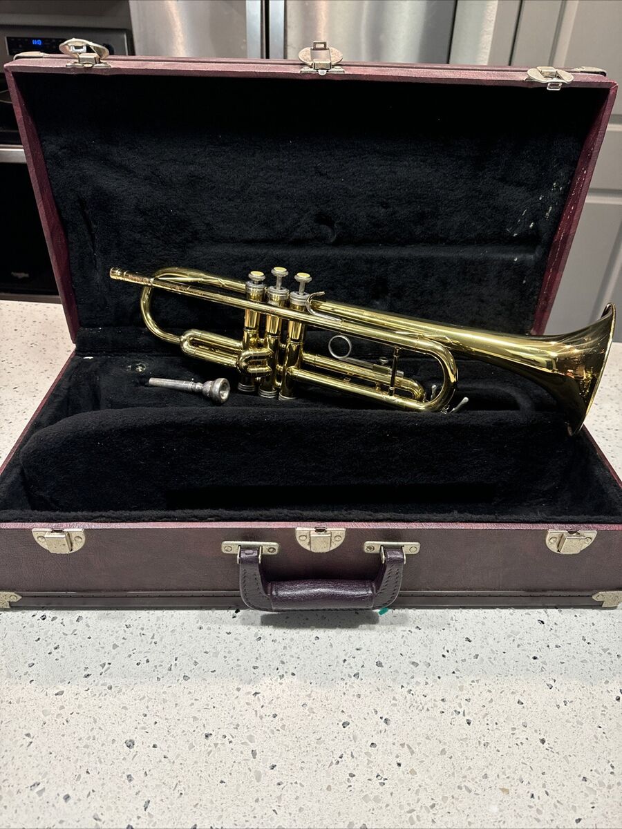 Holton Professional Brass Trumpets | eBay Holton Professional Brass Trumpets | eBay