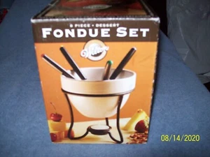 Kitchen Wilton Fondue Set 8 pc NIB 2004 - Picture 1 of 3