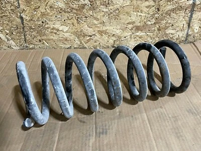 2018 DODGE RAM 3500 DRW 4X4 ДИЗЕЛЬ 6,7 Л ПЕРЕДНЯЯ ВОДИТЕЛЬСКАЯ ПРУЖИНА ОТ ОРИГИНАЛЬНОГО ПРОИЗВОДИТЕЛЯ 62 000 МИЛЬ - Изображение 1 из 4