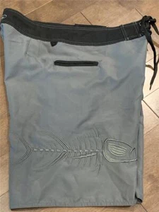 NEW Tormentor Waterman 5 Pocket Gray Embroidered Swim Board Short Sz 30 SPF-35 - Picture 1 of 1