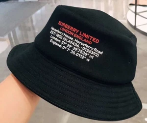 $390 New Authentic Burberry Limited Ed Printed Bucket Hat Black Cotton Size L - Picture 1 of 7