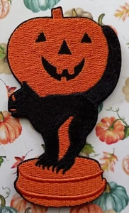 Halloween Classic Pumpkin & Black Cat Blow Mold embroidered PATCH iron on - Picture 1 of 5