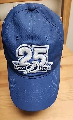 Gorra Adidas Tampa Bay Lightning para hombre talla única ajustable hockey 25 aniversario  Foto 1 de 4