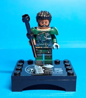 Minifigura LEGO Star Wars Saw Gerrera - do conjunto 75383 - Imagem 1 de 2