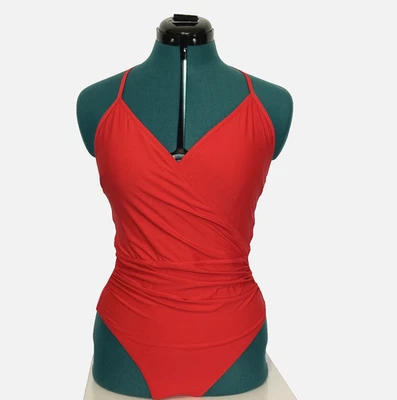 Traje de baño J.Crew cuello en V acanalado de una pieza halter rojo forrado cuello en V talla 6 Foto 1 de 4
