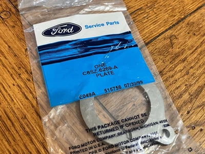 1968-1979 NOS FORD MERMERCURY УПОРНАЯ ПЛАСТИНА РАСПРЕДЕЛИТЕЛЬНОГО ВАЛА C8SZ-6269-A - Изображение 1 из 4