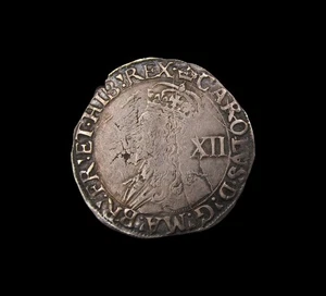 CHARLES I 1635-1636 TOWER MINT SILVER HAMMERED SHILLING - mm CROWN - Picture 1 of 2
