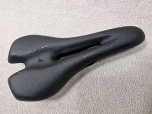 Specialized Lithia Body Geometry Gel Saddle 143mm - Picture 1 of 7