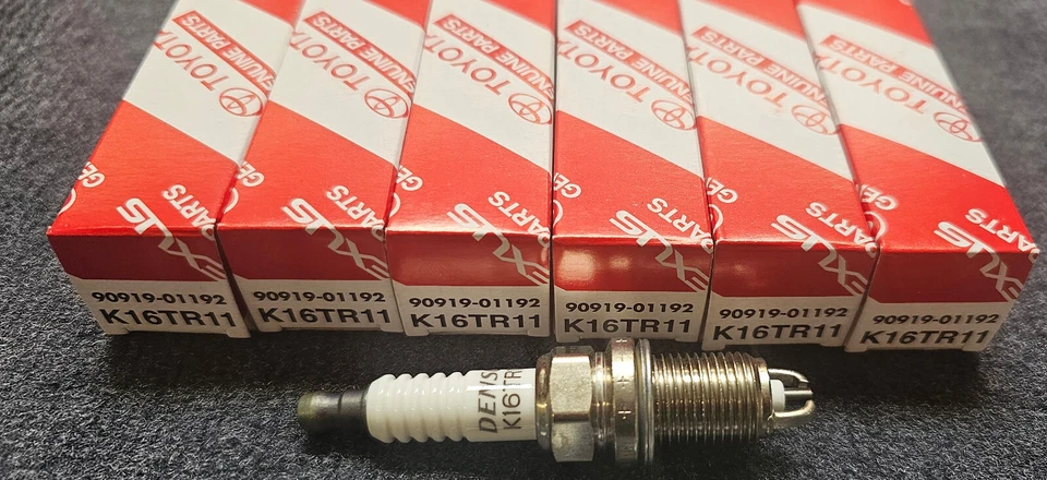 NEW GENUINE TOYOTA TUNDRA 4RUNNER TACOMA SPARK PLUG SET OF 6 90919-01192 - Image 1 of 1