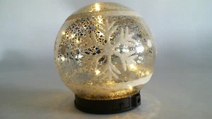 Centrotavola Globo Vetro Fiocco di Neve Natale Illuminato LED - 5 pollici #2I9 - Foto 1 di 8