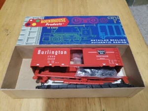 HO Roundhouse 40' Boxcar CB&Q (Red) Burlington 5501 39648 - Picture 1 of 2