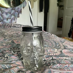 WTC Skull Glass Sipper Mason Jar w/ Lid & Straw Clear HALLOWEEN Striped Straw - Picture 1 of 10