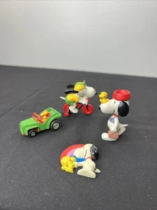 Vtg Snoopy  1958-72s Peanuts United Feature Syndicate Hong Kong Lot Of 4 - Picture 1 of 17