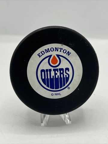 Edmonton Oilers Vintage Official Licensed NHL Ice Hockey Puck (Trench MFG) 90's Cover