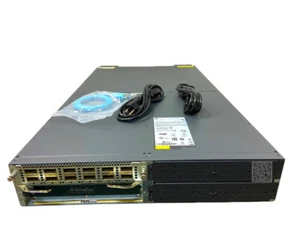 JG682A I HPE FF 7904 Switch Chassis + DUAL POWER JG840A JG683A Module - Picture 1 of 4