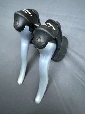 Shimano SORA ST-3300/ST-3304 3 x 7 Speed Dual Control Road Brake Lever/Shifter - Image 1 of 4