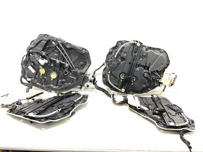 Комплект дверей с электроприводом Jeep JL Wrangler (4) с картами стеклоподъемников 2018-2023 029533 - Изображение 1 из 4