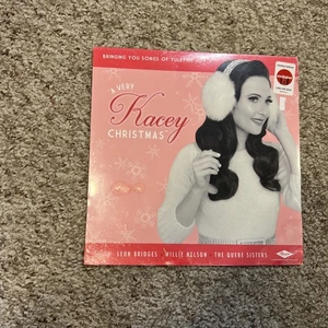 New: KACEY MUSGRAVES - A Very Kacey Christmas (Ltd. Ed. Ruby Red LP) VINYL - Bild 1 von 11