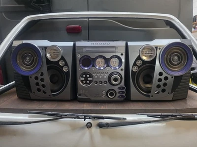 Philips FW-M777 Gameport Mini System HiFi with Woox Bass - Image 1 of 4