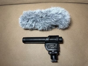 Canon DM-100 Direktionales Stereo Mini Mikrofon für Camcorder - Bild 1 von 7