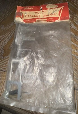 Tatone Dual Strut Steerable Nose Gear and Engine Mount for .15 size engines - Image 1 of 2