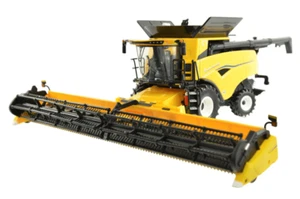 Modellino veicolo scala 1/32 New Holland CR9.90 combine Tomy Britains 43332 1:32 - Foto 1 di 3