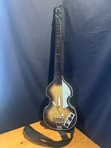 Rock Band Bass Guitar Beatles McCartney Hofner PlayStation 3 PS3- NO DONGLE - Picture 1 of 8