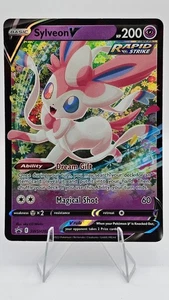 Sylveon V - SWSH202 - SWSH: Sword & Shield Promo Cards (SWSD) - Picture 1 of 2
