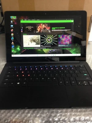 Razer Blade Stealth  RZ09-01682E21 i7-6500U Touchscreen Gaming Laptop - Image 1 of 4