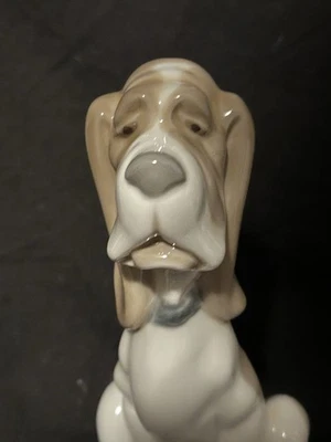 NAO By Lladro Hound dog figurine - image 1 of 4