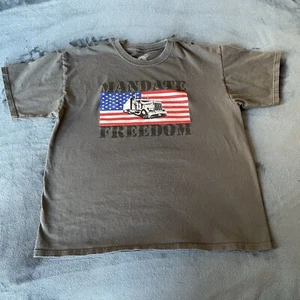 Camiseta Mandate Freedom Hombre Manga Corta Bandera Patriótica Verde XL - Imagen 1 de 8