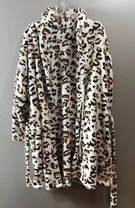 Sleepy Time Intimates Cheetah Animal Print L/XL Fuzzy Cozy Bathrobe w/Pockets! - Picture 1 of 11