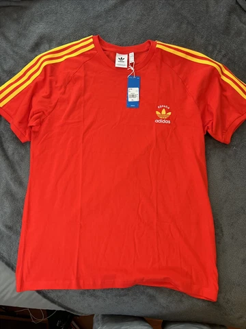 New mens adidas XL spain “espana”  shirt Cover