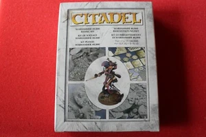 Games Workshop Warhammer 40k Basing Kit NIB New Bases Brass Etchings WH40K GW - Picture 1 of 2