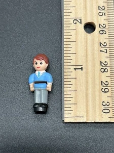 Vintage 1994 Galoob Toys My Pretty Dollhouse Dad Mini Figure (Polly Pocket-Like) - Picture 1 of 11