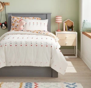 Full/Queen Pom Comforter Set Cream - Pillowfort Target 2 Pillow Shams - Picture 1 of 2
