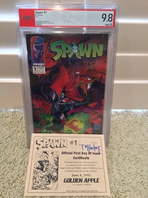 SPAWN #1 COMIC BOOK “1ST DAY OF ISSUE” SIGNED BY TODD MCFARLANE PSA 9.8/AUTO 10! - Image 1 of 4